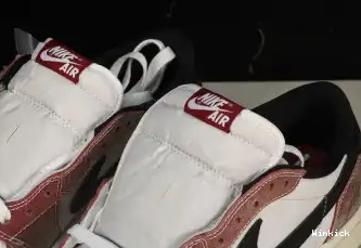 Trophy x Low Jordan OG Air FN0432-017 Room 1 0611